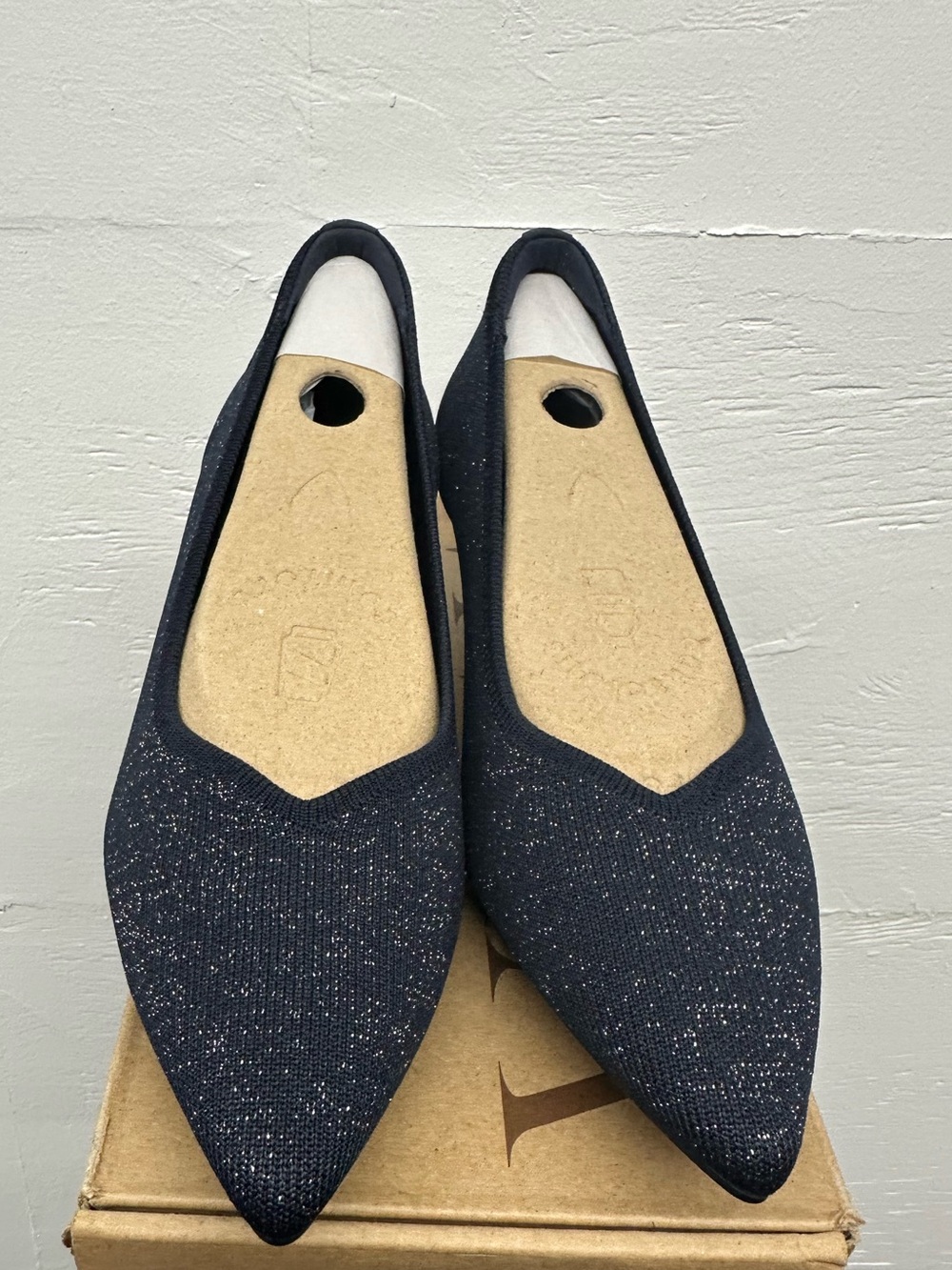 Vivaia Scarlett heels- navy